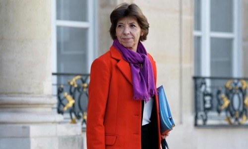 法國(guó)外長(zhǎng)科隆納訪華，高層頻繁互動(dòng)穩(wěn)定中歐關(guān)系（環(huán)球時(shí)報(bào)）