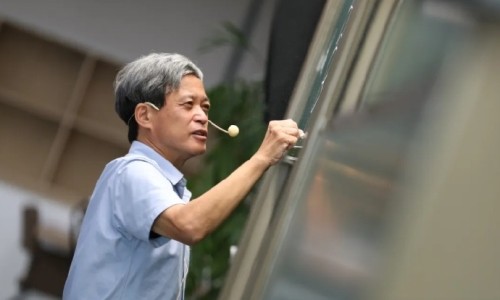 港媒報道“中國學(xué)術(shù)實(shí)力增強(qiáng)吸引頂尖科學(xué)家”（環(huán)球時報）