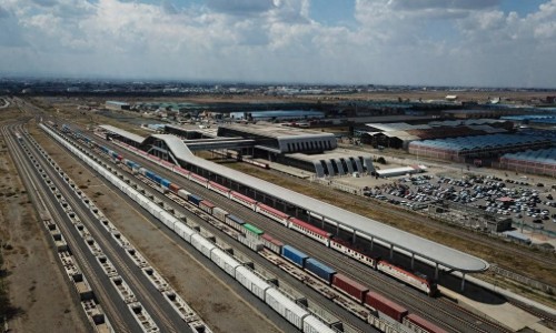 肯尼亞專家稱共建“一帶一路”為肯尼亞帶來(lái)前所未有發(fā)展機(jī)遇（新華網(wǎng)）